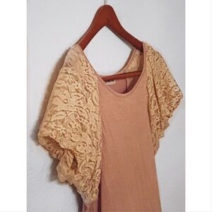 Uptown Vibe bubble butterfly sleeved top